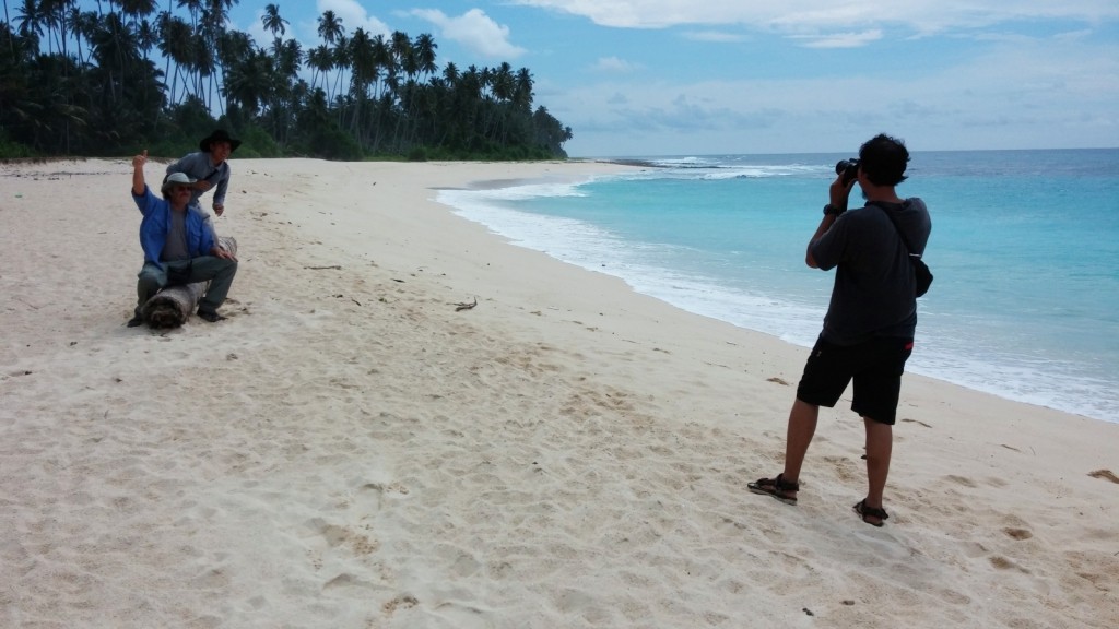 Pantai Pasir Tinggi Simeulue