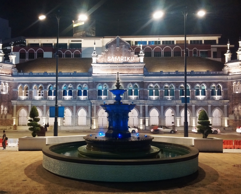 Gedung Sultan Abdul Samad Malam